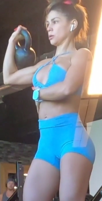 Gym.Candids---7eeae54f873b139fa.jpg