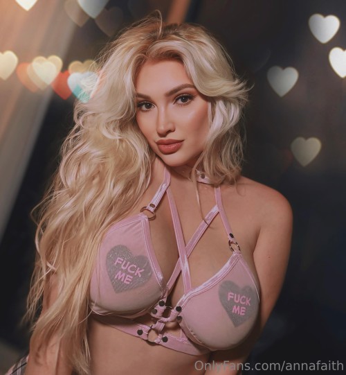HQAnna-178215cf8fbafe8382.jpg