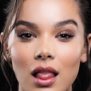 Hailee-Steinfeld-F005