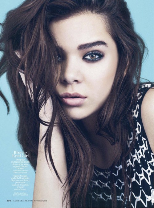 Hailee-Steinfeld-R069.jpg