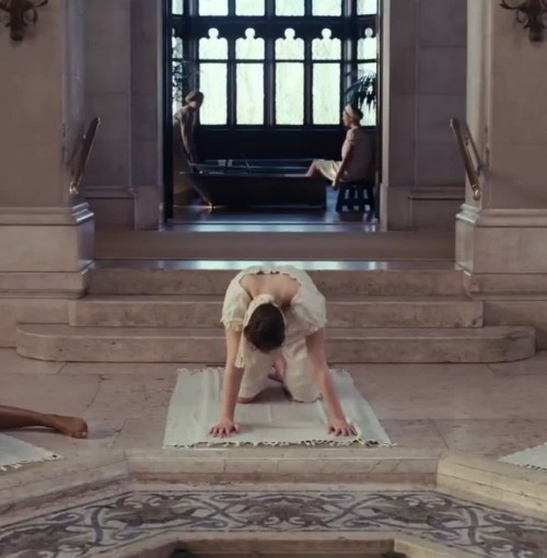 Hailee-Steinfeld-R139.mp4