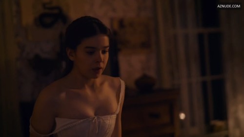 Hailee-Steinfeld-R140.mp4