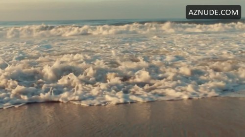 Hailee-Steinfeld-R285.mp4