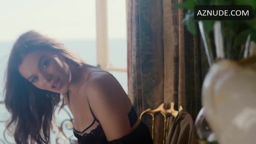 Hailee-Steinfeld-R287.mp4