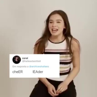 Hailee-Steinfeld-R405