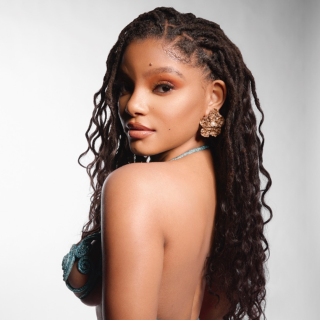 Halle-Bailey-R024