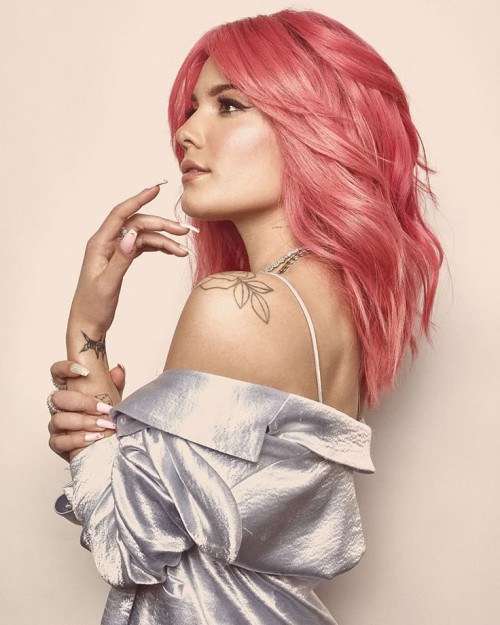 Halsey-R013b9e9559ed76ffe4f.jpeg