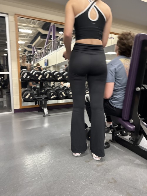IMG_027662979c5cdbeab752.jpeg