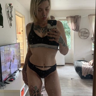 IMG_155289fafd5344d2f8c9