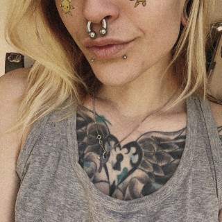 IMG_157624e030df8648b219