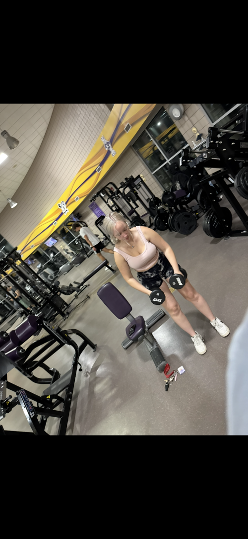 IMG_305425f3685fe6f7b8f3.png