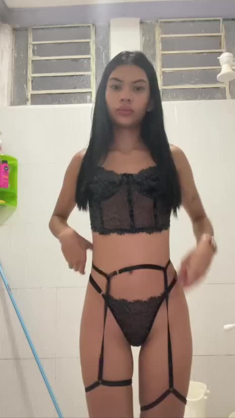 IMG_3439bc2a94c1d8868542.mp4