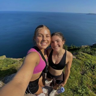 IMG_61947b1cb8ccf4058591