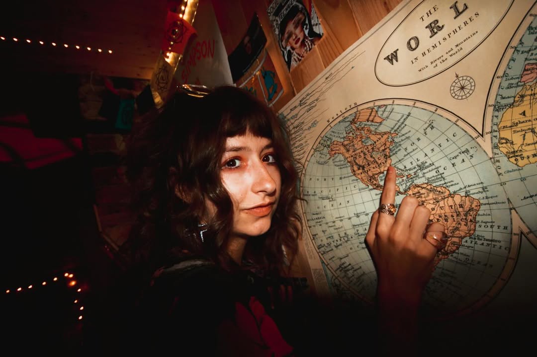 grlmouth / GiRL MOUTH / mars wednesday / maria tucker