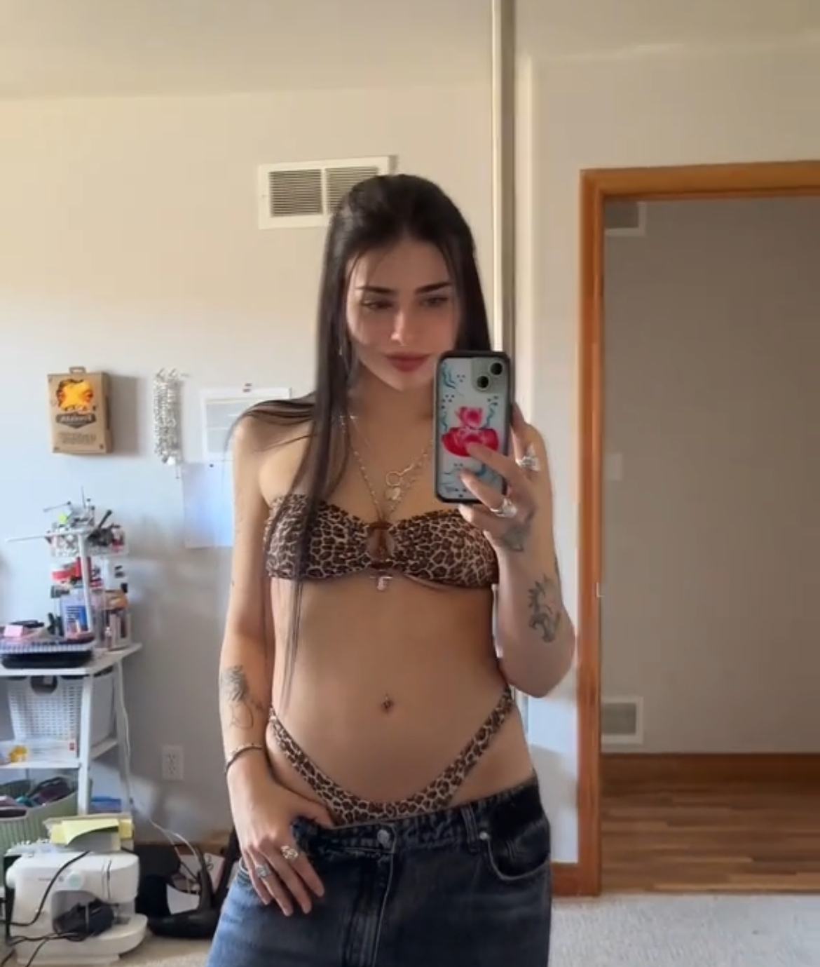 Reganstevenss / Regan Stevens