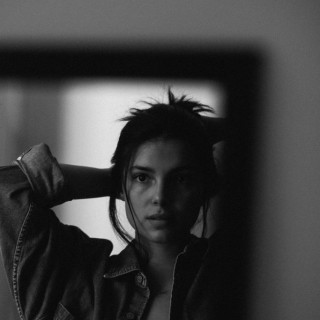 Inde-Navarrette-R052