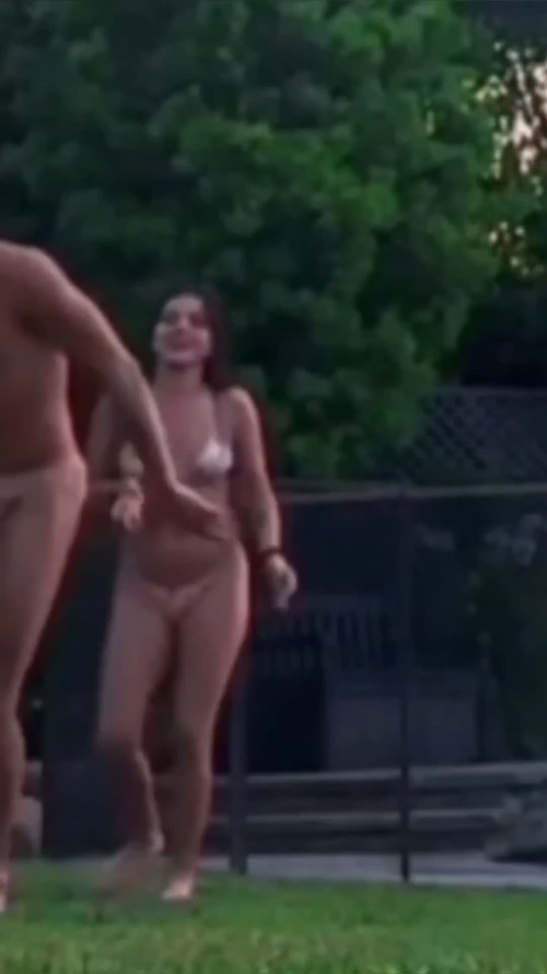 Isabela-Merced-R092.mp4