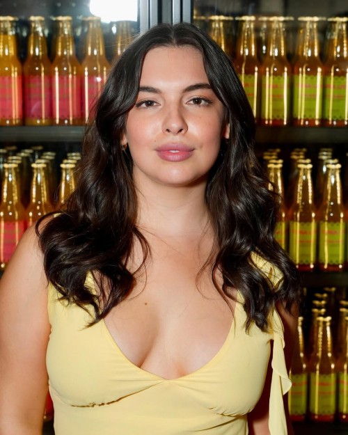 Isabella-Gomez-R034.jpg