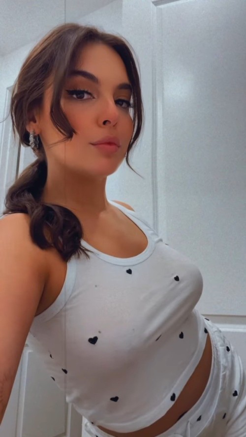 Isabella-Gomez-R039.jpg