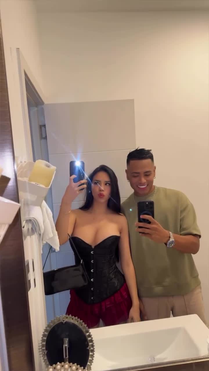 IvmbwU88EhA6a8e3495e1c70c59.mp4