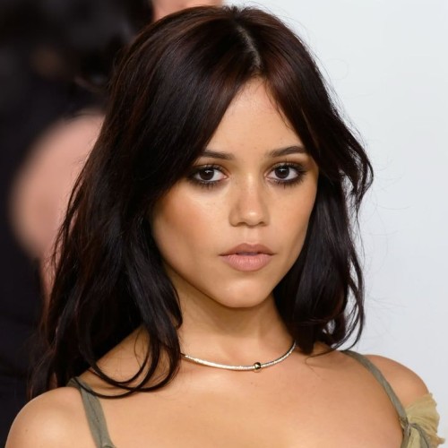 Jenna-Ortega-R004.jpeg