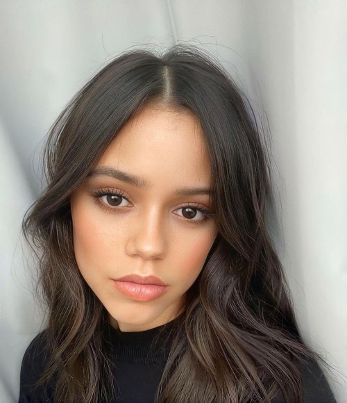 Jenna-Ortega-R148.jpg