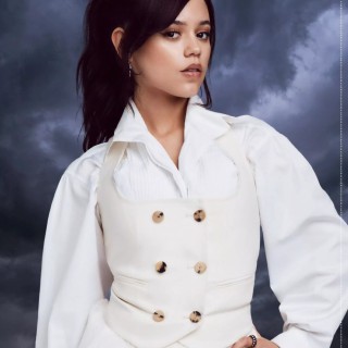 Jenna-Ortega-R167
