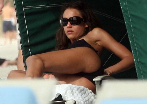 Jessica_Alba__7_788f13772d518a5a.jpg