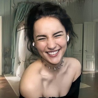 Jessie-Mei-Li-R0244380d33d41e662c3
