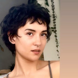Jessie-Mei-Li-R027b1a4a4e546464dfb