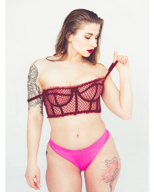 KICK PhotoshootModel Alexa @alexa ronowska Studio @studiopelnaklatka #photo #shoot #female #mo (7)