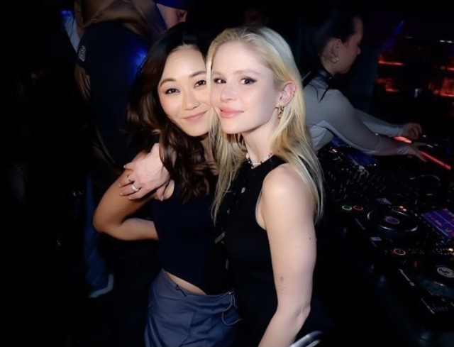 Karen Fukuhara R036.jpg