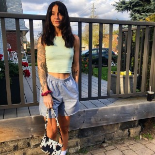 Leah-Sharp-12048146442f6005e88