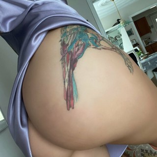 Leah-Sharp-90a1e30a4ade976c07