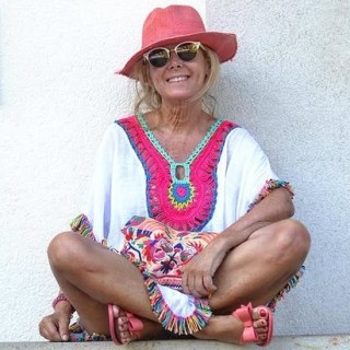 Leonor-23f3e43d453df44efb