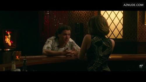 Lucy-Hale-R00364ad6d2a20459f0d.mp4
