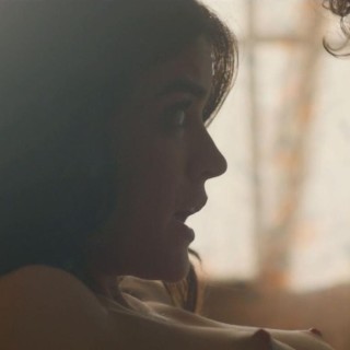 Lucy-Hale-R0130c18640e42fbd744