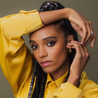 Maisie-Richardson-Sellers-R006f7d7bdc32b487fe9