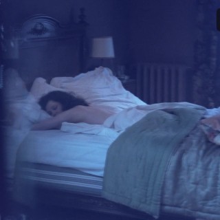 Maisie-Williams-R024