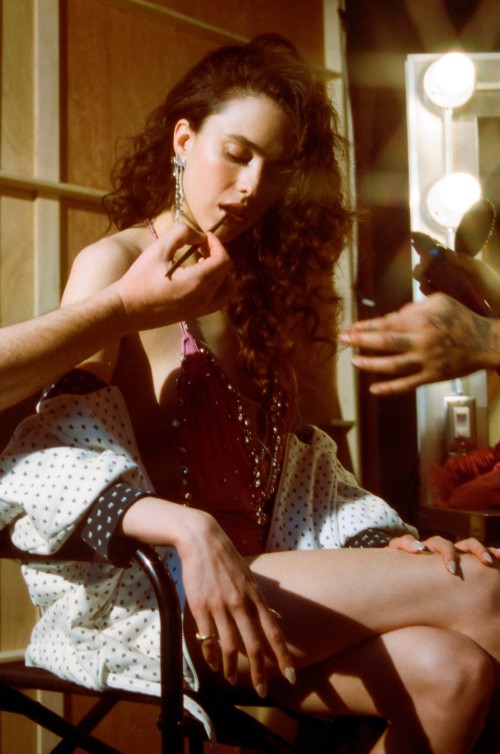Margaret-Qualley-10d8ae01f9a2816418.jpg