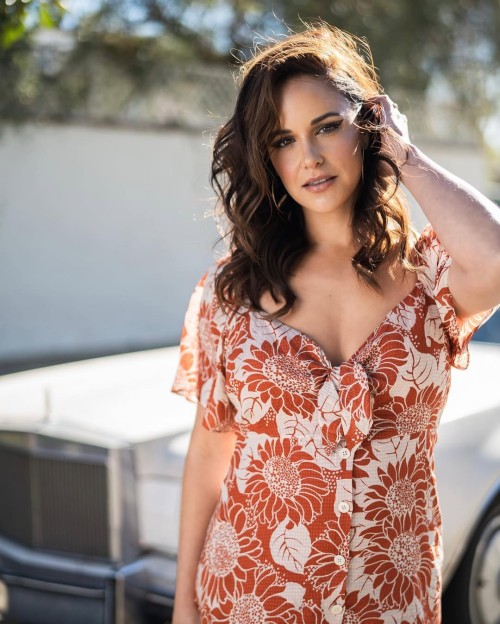 Melissa-Fumero-R006873bf6b81dc96015.jpg