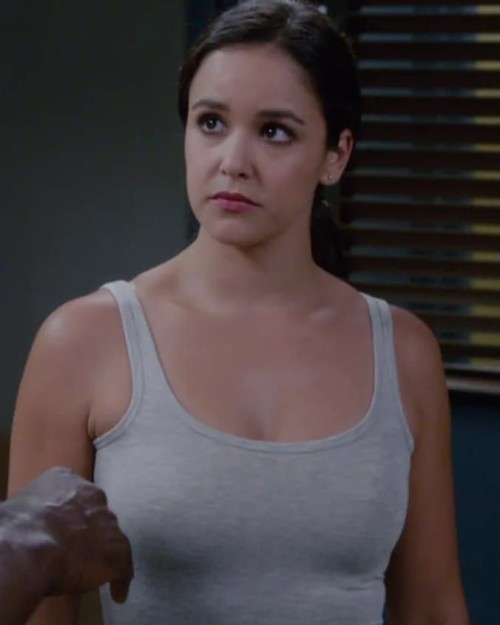 Melissa-Fumero-R009d487bdfd7ea0de00.jpeg