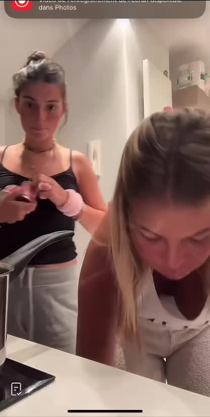 Miabentoila-l-jm3pgi.mp4