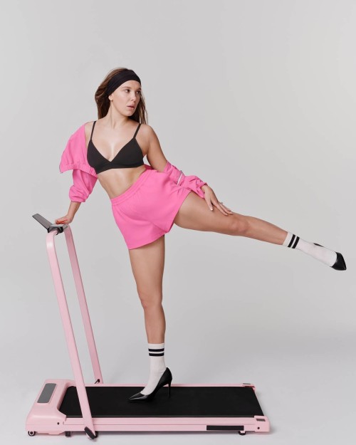 MillieBobbyBrown-5952a5ecaeff26748.jpg