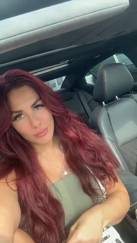 MlPztGhx4te0g8gcLsR84.mp4