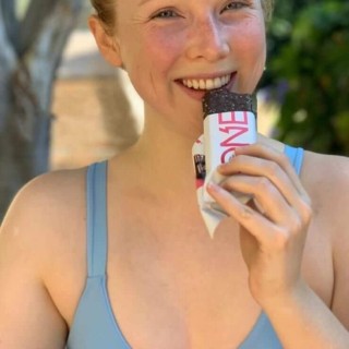 Molly-C.-Quinn-R01606f7e077414ed292