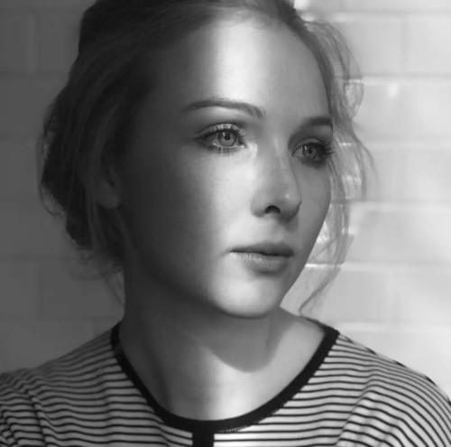 Molly-C.-Quinn-R0214e42a4ed7b66e544.jpg