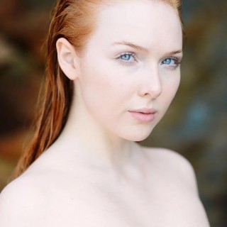 Molly-C.-Quinn-R022ad0a6b58ddc3c288
