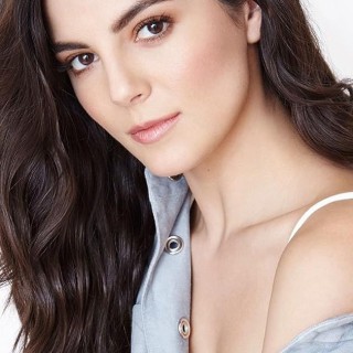 Monica-Barbaro-R004e13fd99b889dfb37