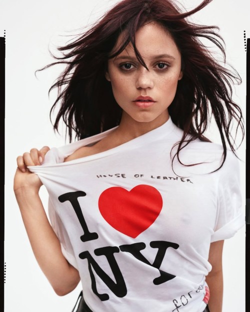 NEW--Jenna-Ortega-photoshoot-for-vmagazine---jennaortega-vmagazine-.-follow-jennaortegamoments-and-join-my-channel-for-more-updates-like-this------jennaortega-jennaortegaedit-j-228a8d043a90eb140.jpg